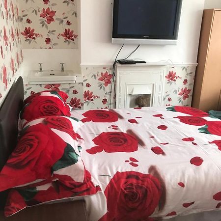 Bensons Guesthouse Саутенд-он-Си Экстерьер фото